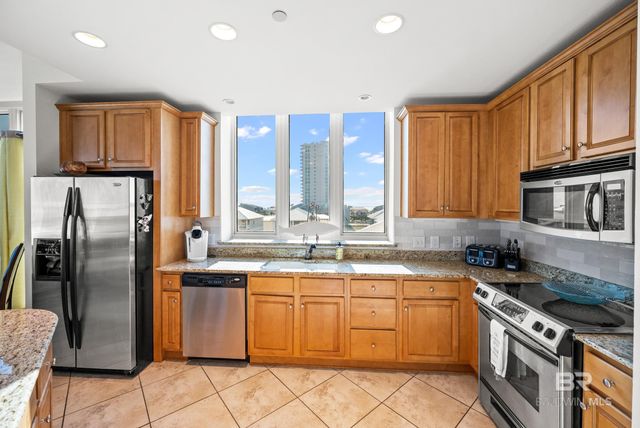 1940 WEST BEACH Boulevard 401, Gulf Shores, AL 36542