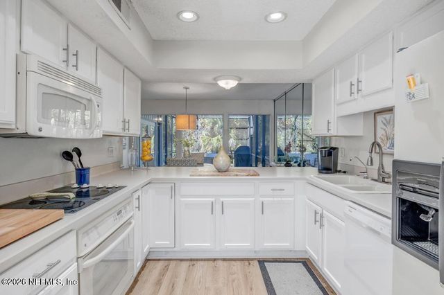 10025 SAWGRASS Drive E, Ponte Vedra Beach, FL 32082