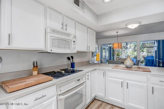 10025 SAWGRASS Drive E, Ponte Vedra Beach, FL 32082