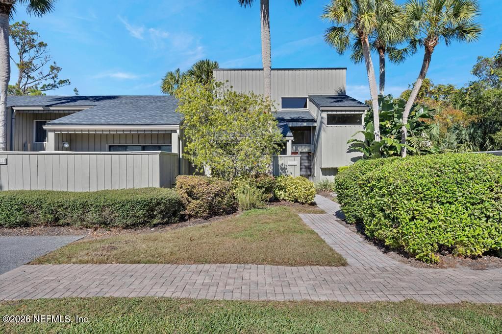 10025 SAWGRASS Drive E, Ponte Vedra Beach, FL 32082