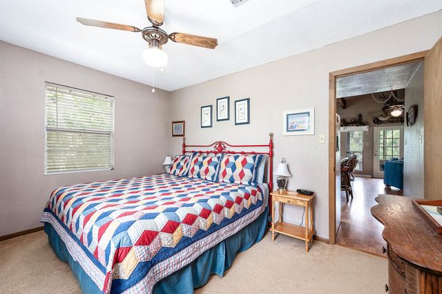 134 Private Road 652, Sargent, TX 77414