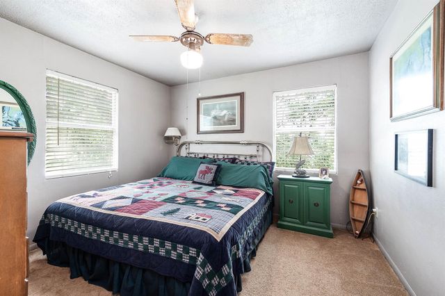 134 Private Road 652, Sargent, TX 77414