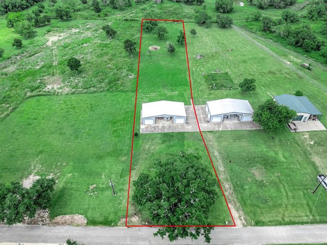 134 Private Road 652, Sargent, TX 77414