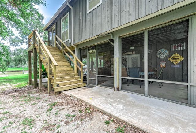 134 Private Road 652, Sargent, TX 77414