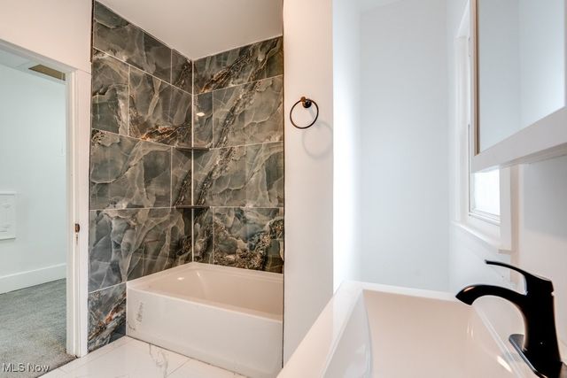 3261 Altamont Avenue, Cleveland Heights, OH 44118