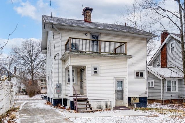 3261 Altamont Avenue, Cleveland Heights, OH 44118
