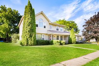 N172W20516 Hazelwood LANE, Jackson, WI 53037