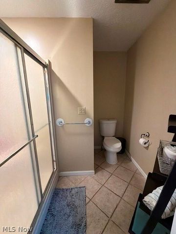 1621 Lakewood Circle, Washington, WV 26181
