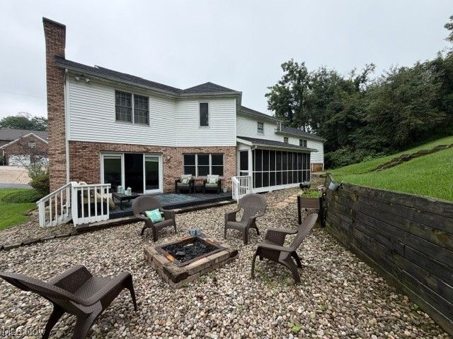 1621 Lakewood Circle, Washington, WV 26181