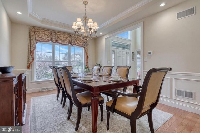 395 ECKER DR, Lititz, PA 17543