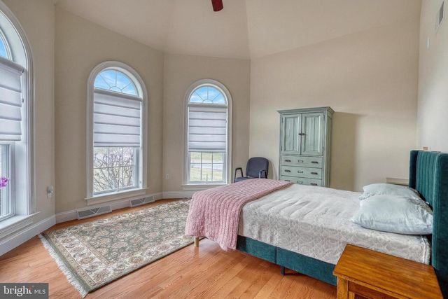 395 ECKER DR, Lititz, PA 17543