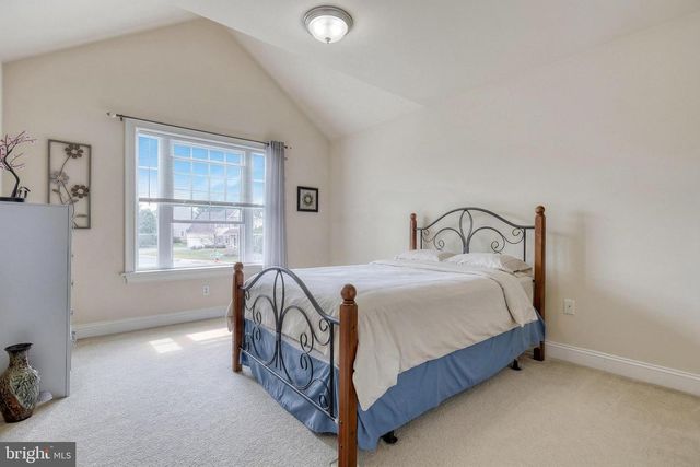 395 ECKER DR, Lititz, PA 17543