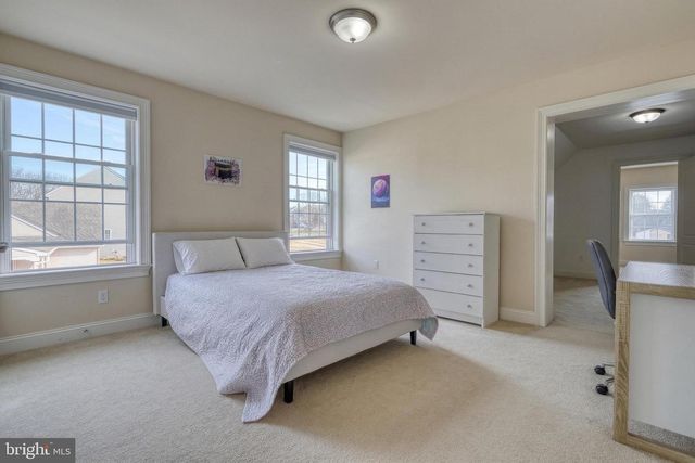 395 ECKER DR, Lititz, PA 17543