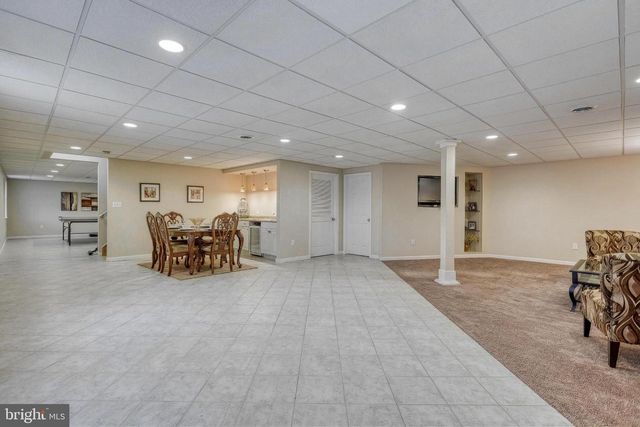 395 ECKER DR, Lititz, PA 17543