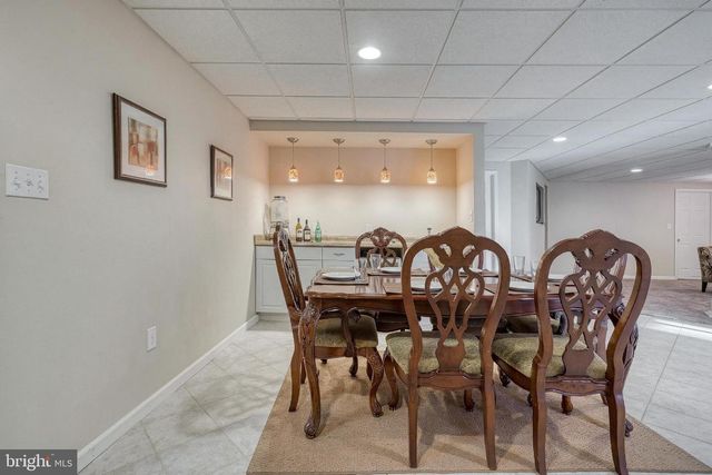 395 ECKER DR, Lititz, PA 17543