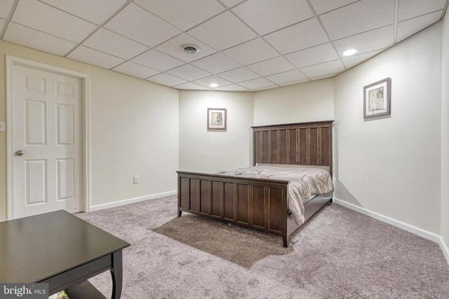 395 ECKER DR, Lititz, PA 17543