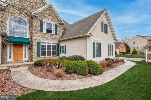 395 ECKER DR, Lititz, PA 17543