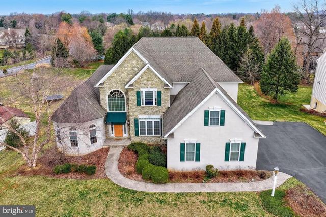 395 ECKER DR, Lititz, PA 17543