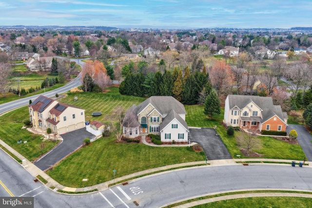 395 ECKER DR, Lititz, PA 17543