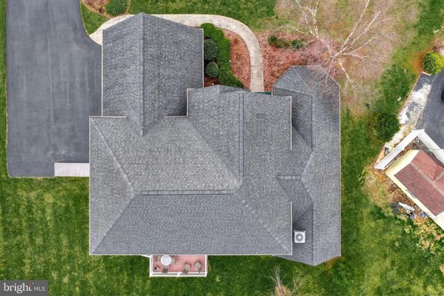 395 ECKER DR, Lititz, PA 17543