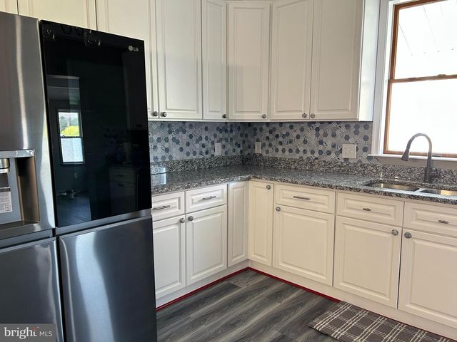 256 W MAIN ST, Ringtown, PA 17967