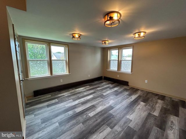 256 W MAIN ST, Ringtown, PA 17967