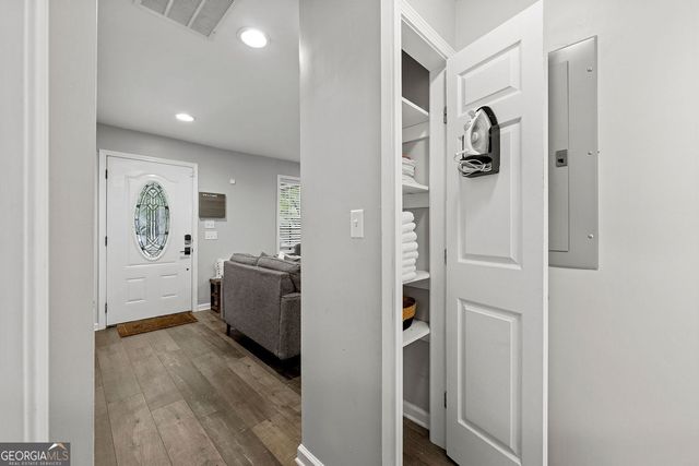 2176 Pansy Street NW, Atlanta, GA 30314