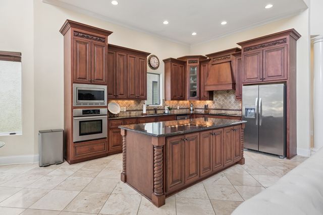 891 Fairington Pvt Way, Gallatin, TN 37066