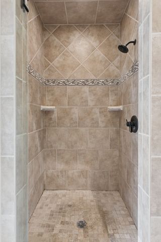 891 Fairington Pvt Way, Gallatin, TN 37066