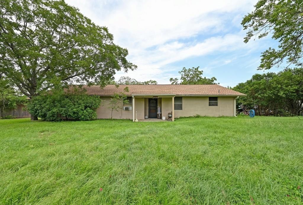 8724 Leisure DR, Austin, TX 78754