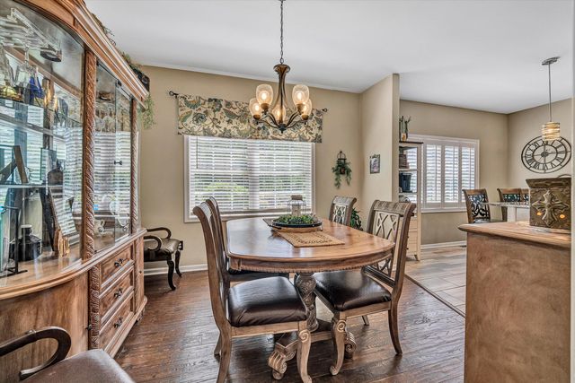 201 Spyglass LN, Huddleston, VA 24104