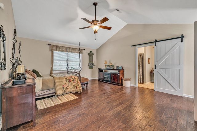 201 Spyglass LN, Huddleston, VA 24104