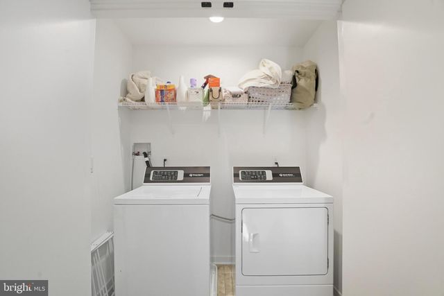 3112 PIERVIEW LN, Philadelphia, PA 19125