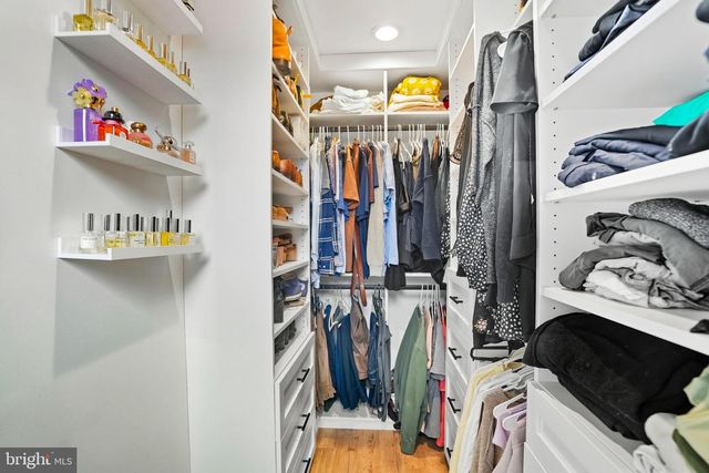 3112 PIERVIEW LN, Philadelphia, PA 19125