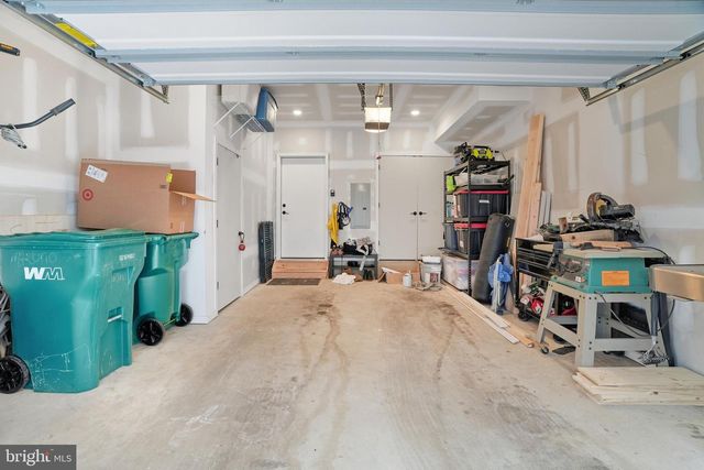 3112 PIERVIEW LN, Philadelphia, PA 19125