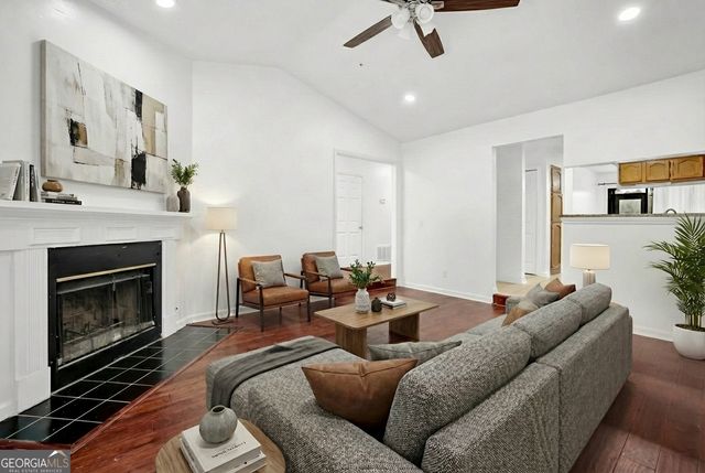 1533 Burnstone Drive, Stone Mountain, GA 30088