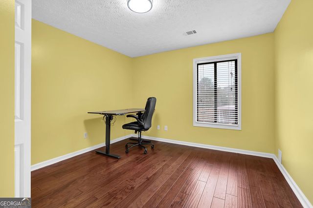 1533 Burnstone Drive, Stone Mountain, GA 30088