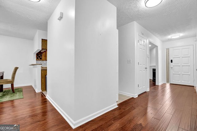 1533 Burnstone Drive, Stone Mountain, GA 30088