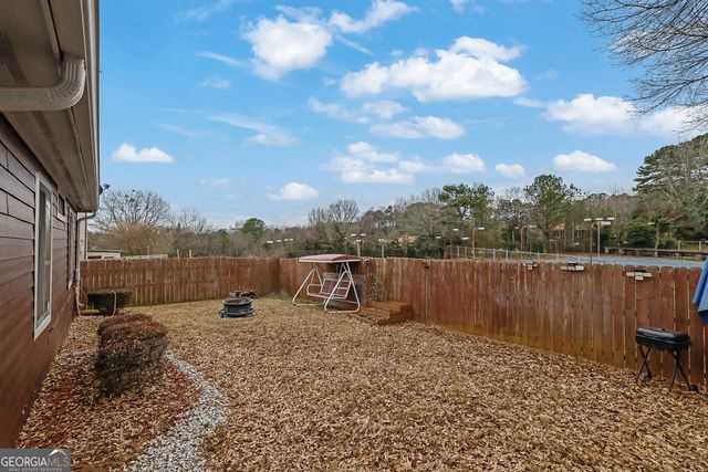 1533 Burnstone Drive, Stone Mountain, GA 30088