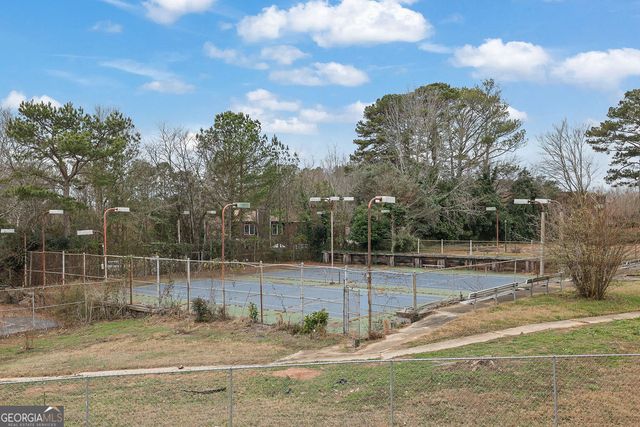 1533 Burnstone Drive, Stone Mountain, GA 30088