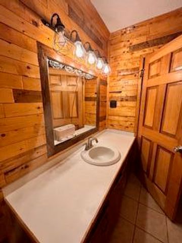 1760 Baggette Road, Manning, SC 29102