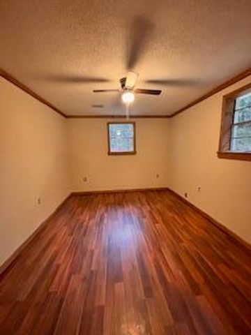 1760 Baggette Road, Manning, SC 29102