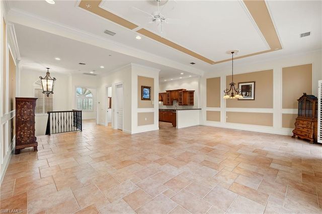109 Barefoot CIR 22, Bonita Springs, FL 34134
