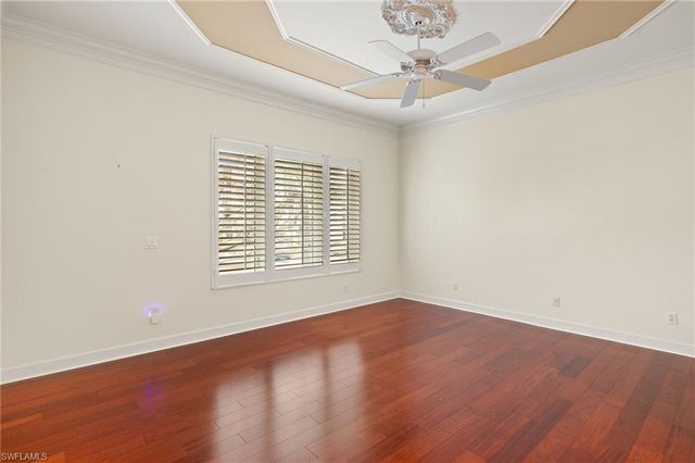 109 Barefoot CIR 22, Bonita Springs, FL 34134