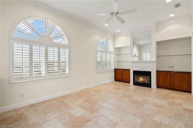 109 Barefoot CIR 22, Bonita Springs, FL 34134