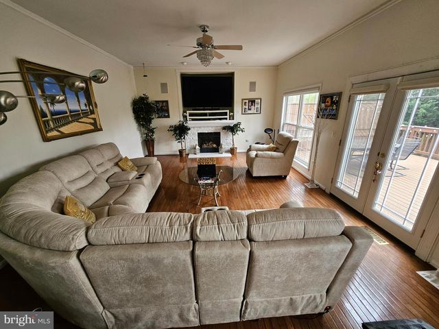 3621 TUPELO CT, Woodbridge, VA 22192
