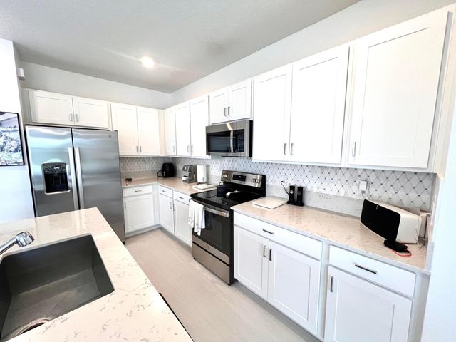 5409 Flannigan Way, Lake Worth, FL 33463