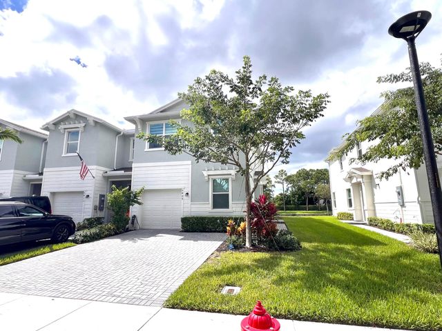 5409 Flannigan Way, Lake Worth, FL 33463