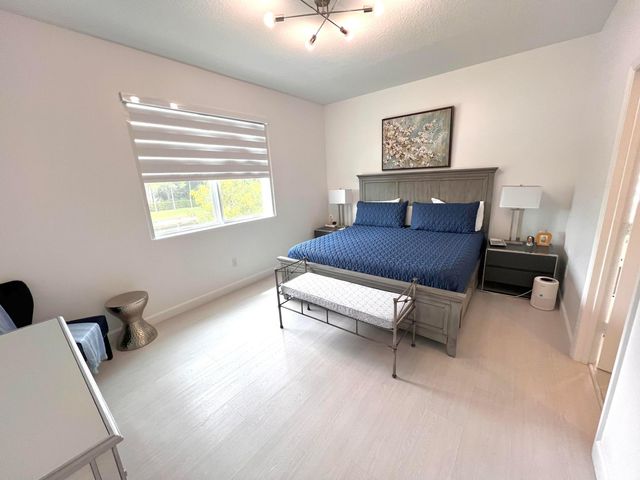 5409 Flannigan Way, Lake Worth, FL 33463