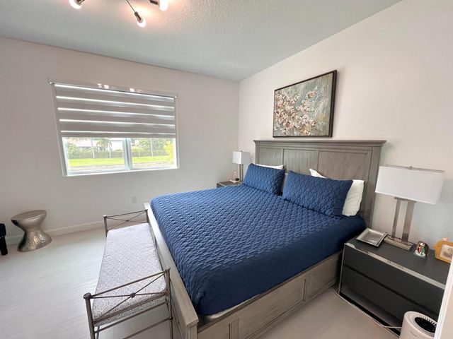 5409 Flannigan Way, Lake Worth, FL 33463